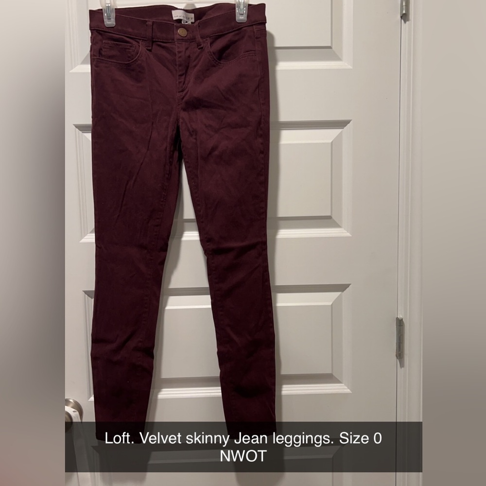 Loft. Velvet skinny Jean leggings. Size 0.